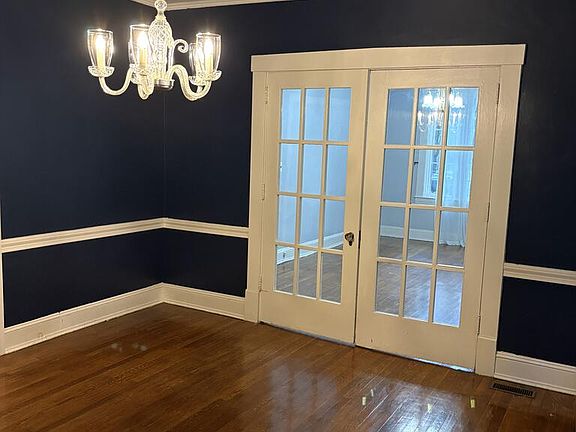 5th image of 331 Virginia Ave