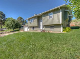 3307 Kerry Dr, Rapid City, SD 57702
