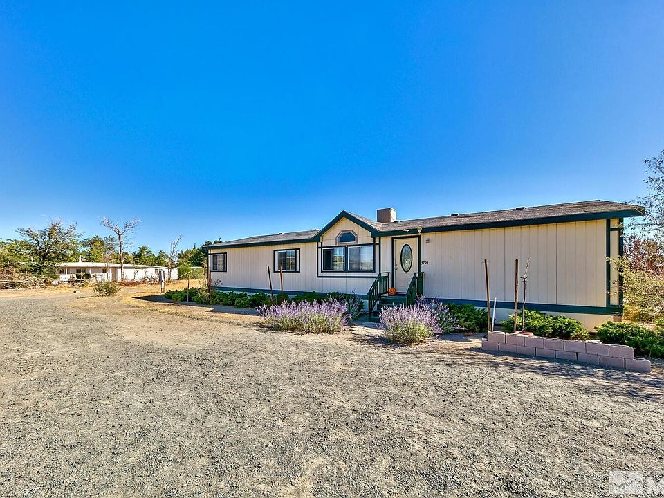 3700 Cypress St, Silver Springs, NV 89429 Zillow