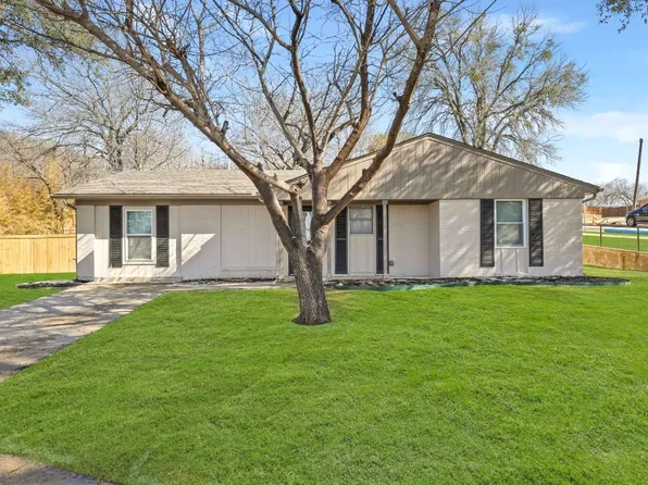 4600 Huntdale Ct, Fort Worth, TX 76135