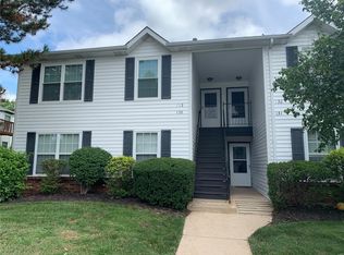 130 Old Buggy Ct #A, Saint Charles, MO 63304