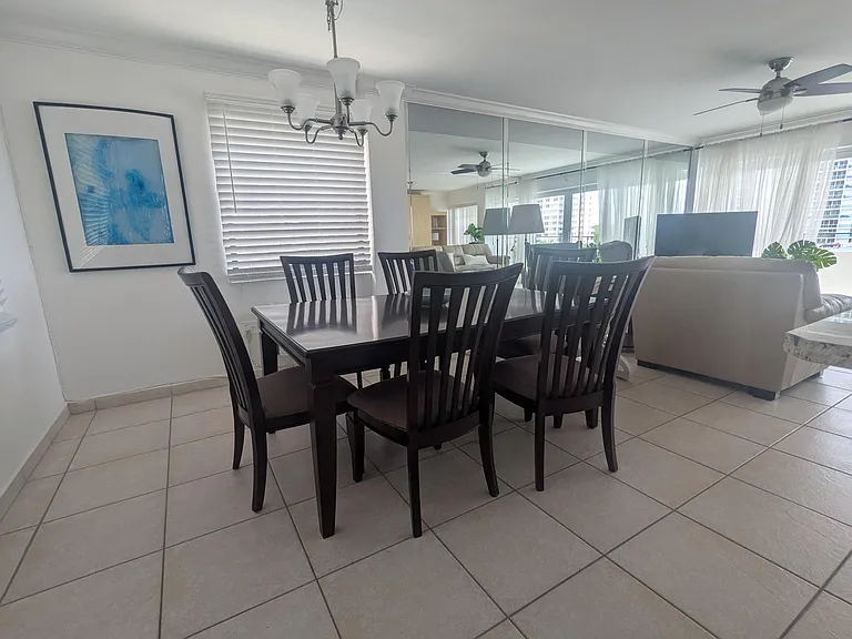 220 Kings Point Dr #501 — Photo 4