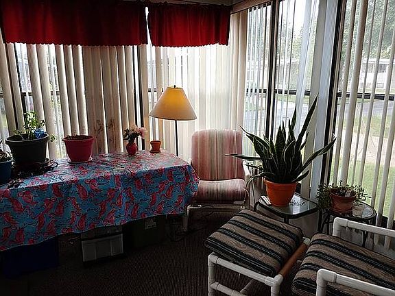 5th image of 26 Lattice Dr #542