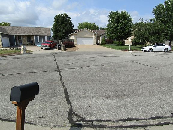 3rd image of 2639 Chukar Ct