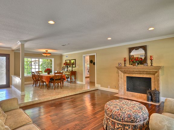 Open & Bright Living Room