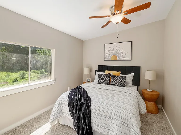 1104 Kimbro St — Photo 14