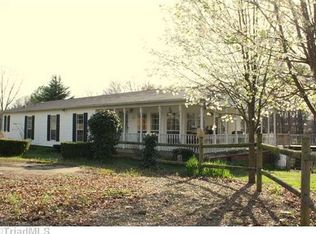 165 Summers End Trl, Mount Airy, NC 27030