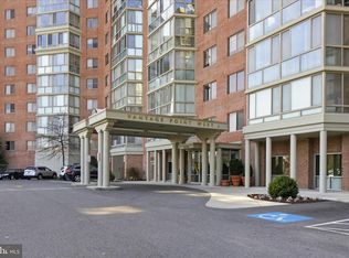 3210 N Leisure World Blvd APT 420, Silver Spring, MD