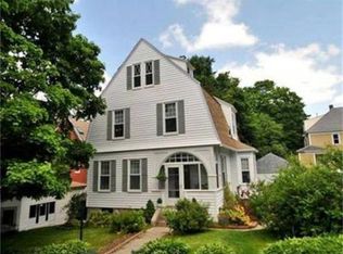29 McKinley Rd, Worcester, MA 01605