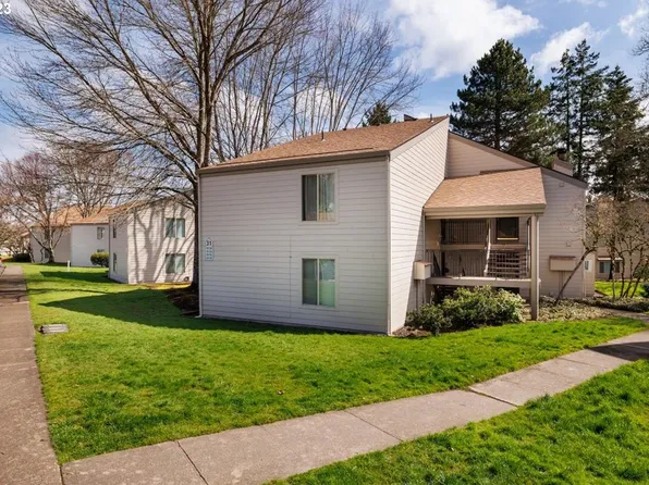 10152 SW Trapper Ter, Beaverton, OR 97008