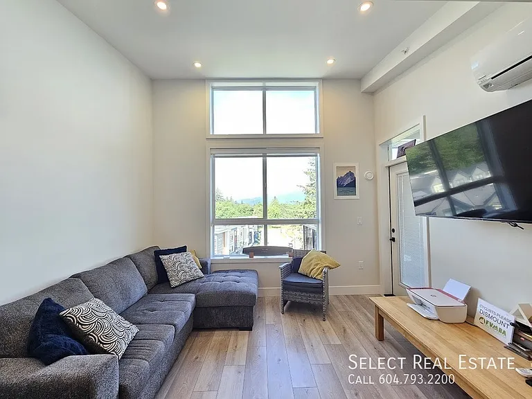 45511 Campus Dr #610 — Photo 12