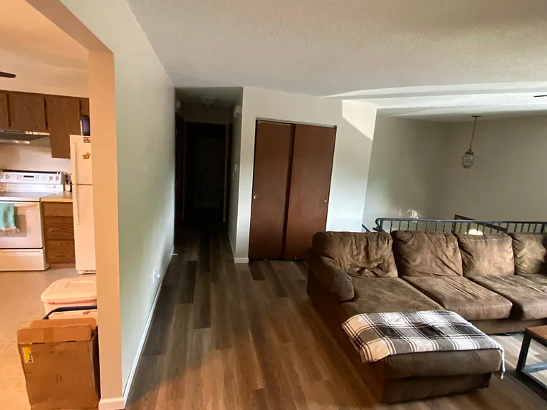 6412 W Cheyenne Dr — Photo 5