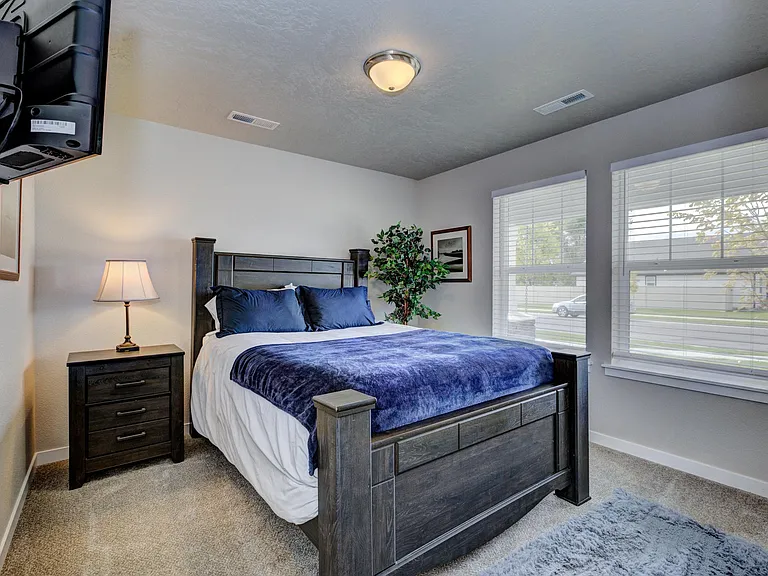 16572 Cypress Ln — Photo 7