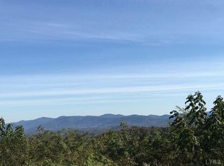 7 Hartless Rd, Amherst, VA 24521