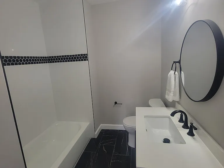 436 Hawthorne Ave — Photo 38