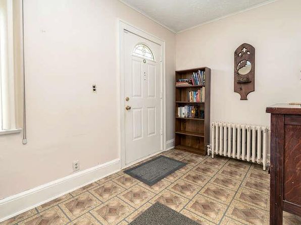 93 Herman Boulevard, Franklin Square, NY 11010