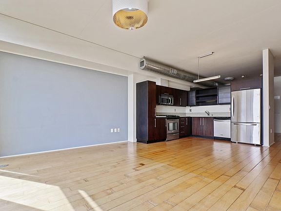 5th image of 1100 S Hope St APT 1505