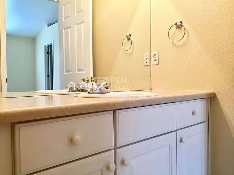 5555 E Briarwood Ave #202 — Photo 17