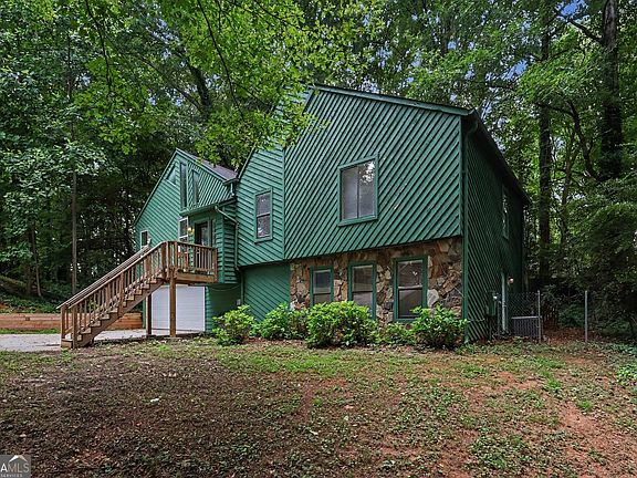 3rd image of 5182 Manitou Way