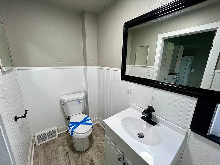 4212 Apple Ave #2 — Photo 9