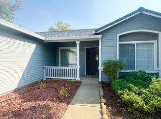1276 Grouse Dr, Redding, CA 96003