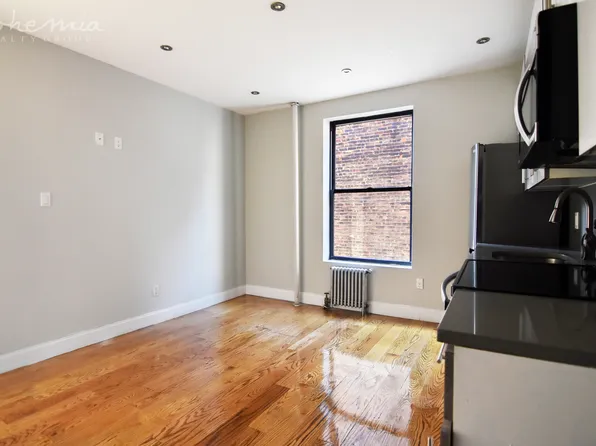 815 West 180th Street image 8 of 9