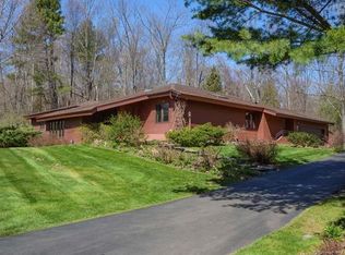 16 High Hill Rd, Bloomfield, CT 06002