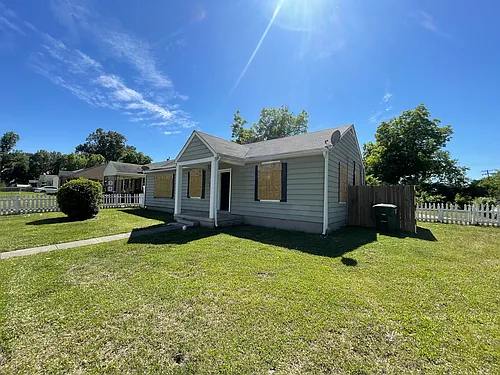 1491 Dallas St Photo 1