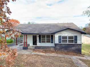 1117 Oakland St, Fort Smith, AR 72903