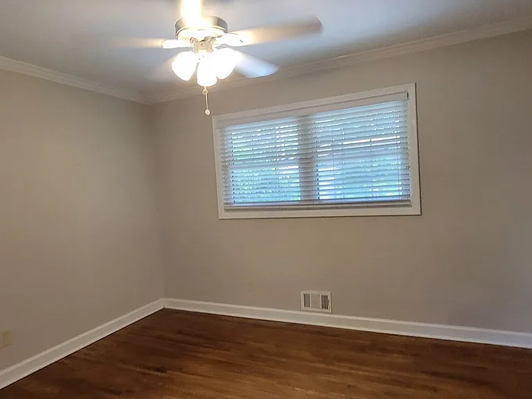 2497 Wentworth Dr NE — Photo 15