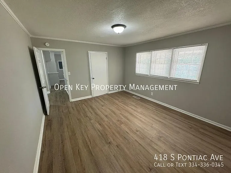 418 S Pontiac Ave — Photo 14