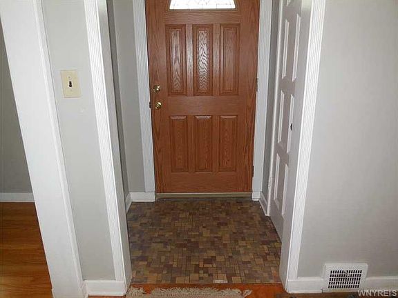 2nd image of 24 North Dr