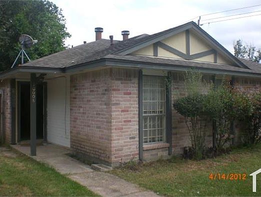 1st image of 10008 Rosbrook Dr