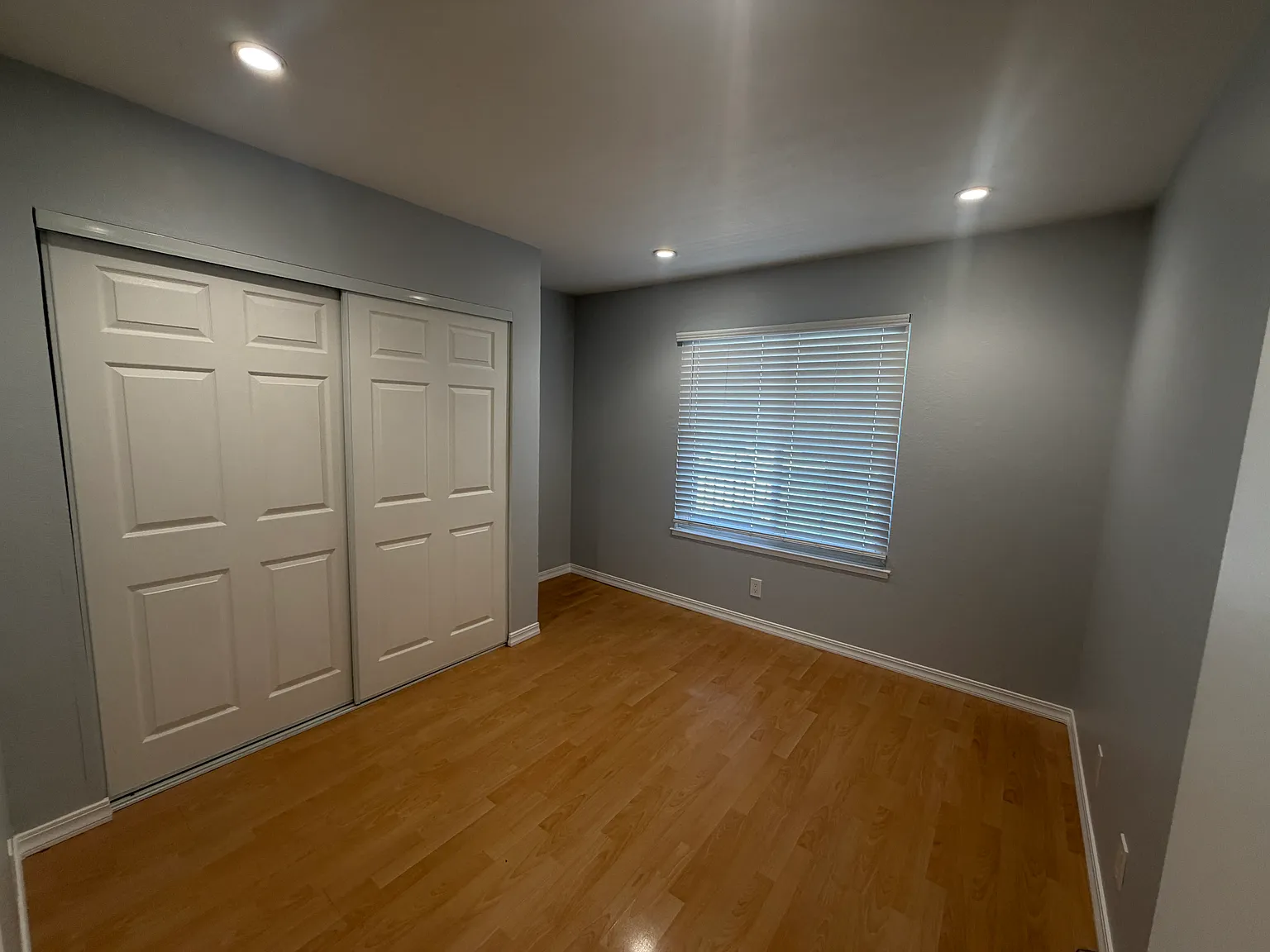 5 bed, 1450 sqft, $4,700 — Photo 4