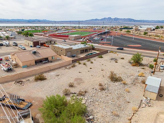 3rd image of 2640 Palo Verde Blvd S