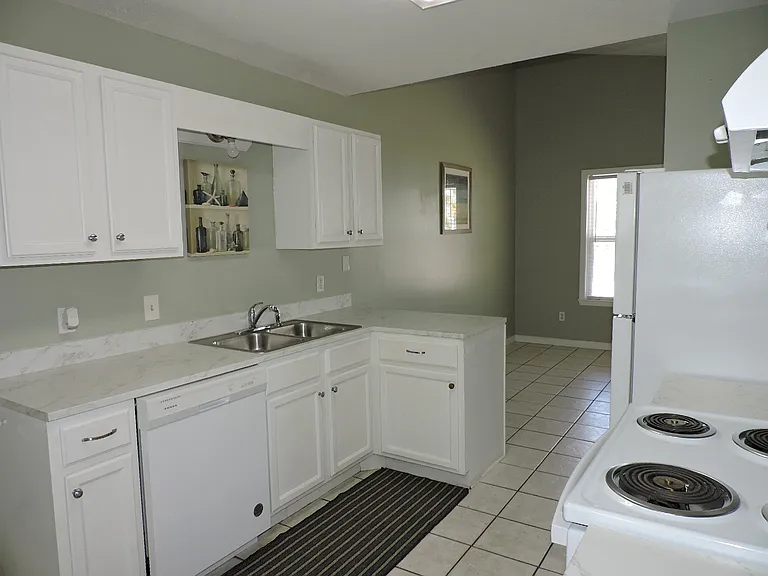 5931 Pinetree Ave #5931 — Photo 8