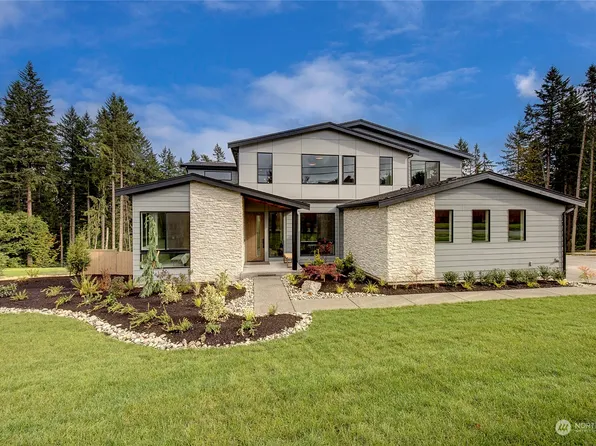 2716 220th Place SW, Brier, WA 98036