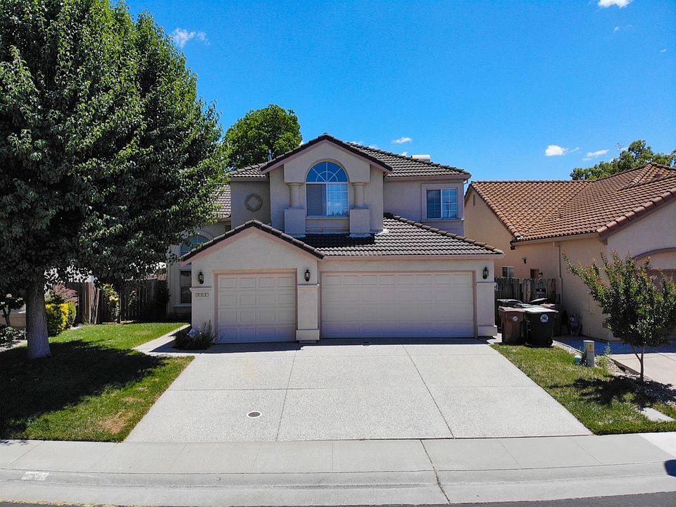 1st image of 9057 Old Creek Dr