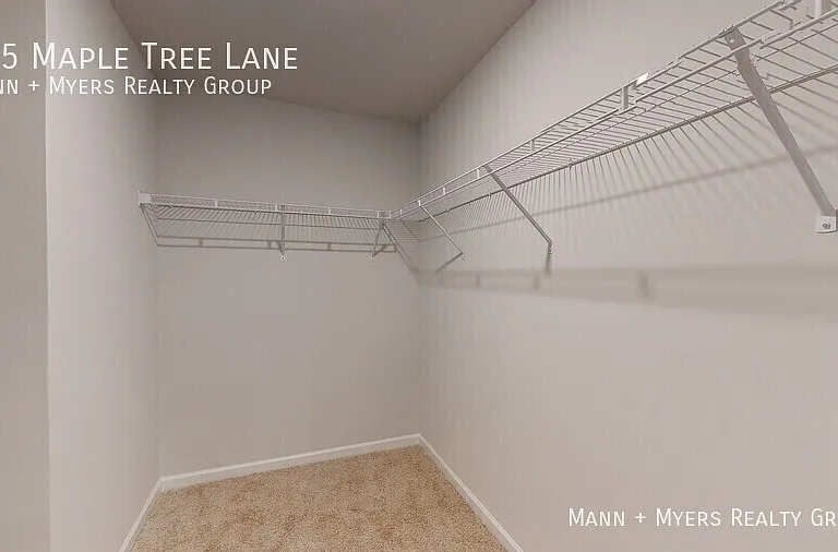 135 Maple Tree Ln — Photo 33