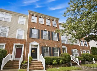2031 Cambridge Beltway Dr, Charlotte, NC 28273
