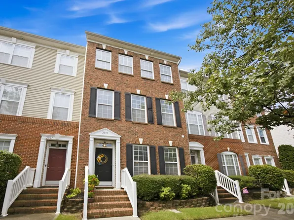 2031 Cambridge Beltway Dr, Charlotte, NC 28273