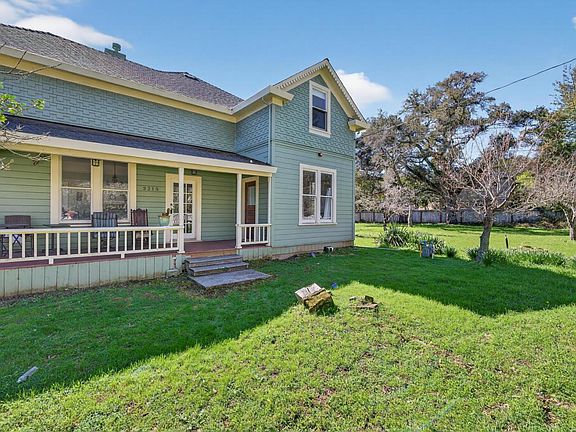 2nd image of 3215 Woodside Rd