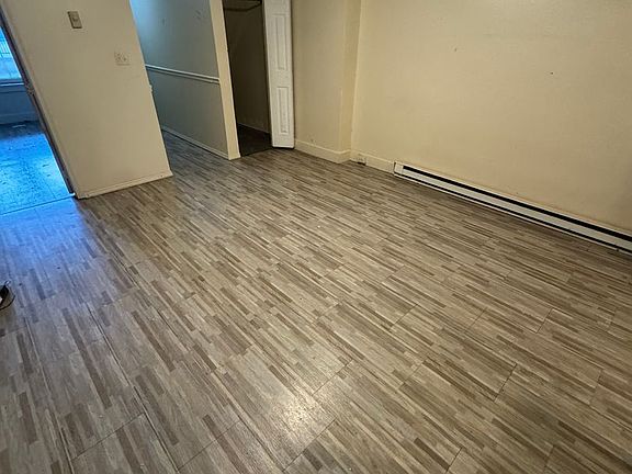 5th image of 826 N 9th St APT 1