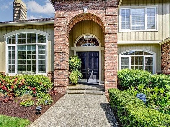 2nd image of 2042 265th Ave SE