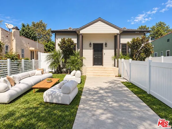 14153 Archwood St, Van Nuys, CA 91405