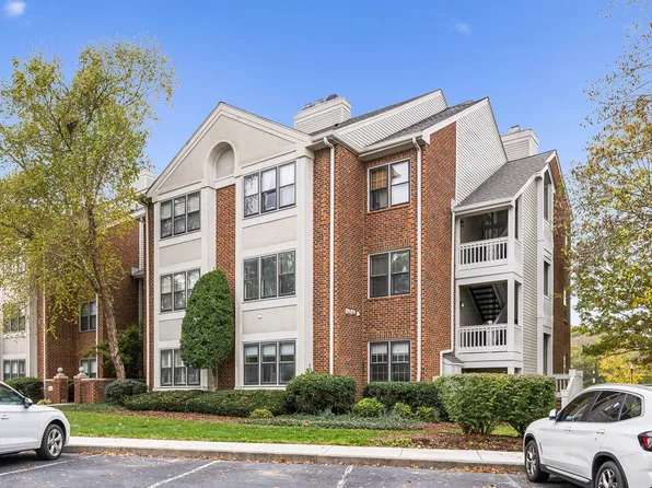 111 Ashlawn Ct, Nashville, TN 37215