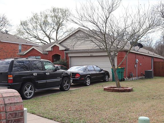 2nd image of 810 Creekside Dr