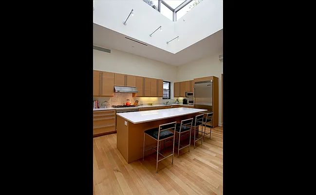 Sold by Douglas Elliman | media 15