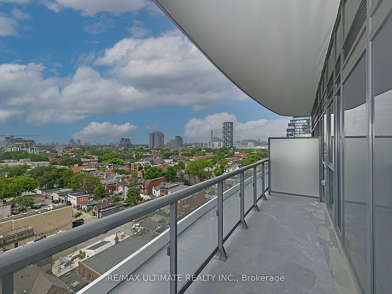 280 Dundas St W #1011 — Photo 20