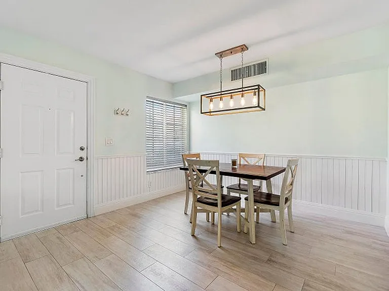 123 Yacht Club Way #101 — Photo 2